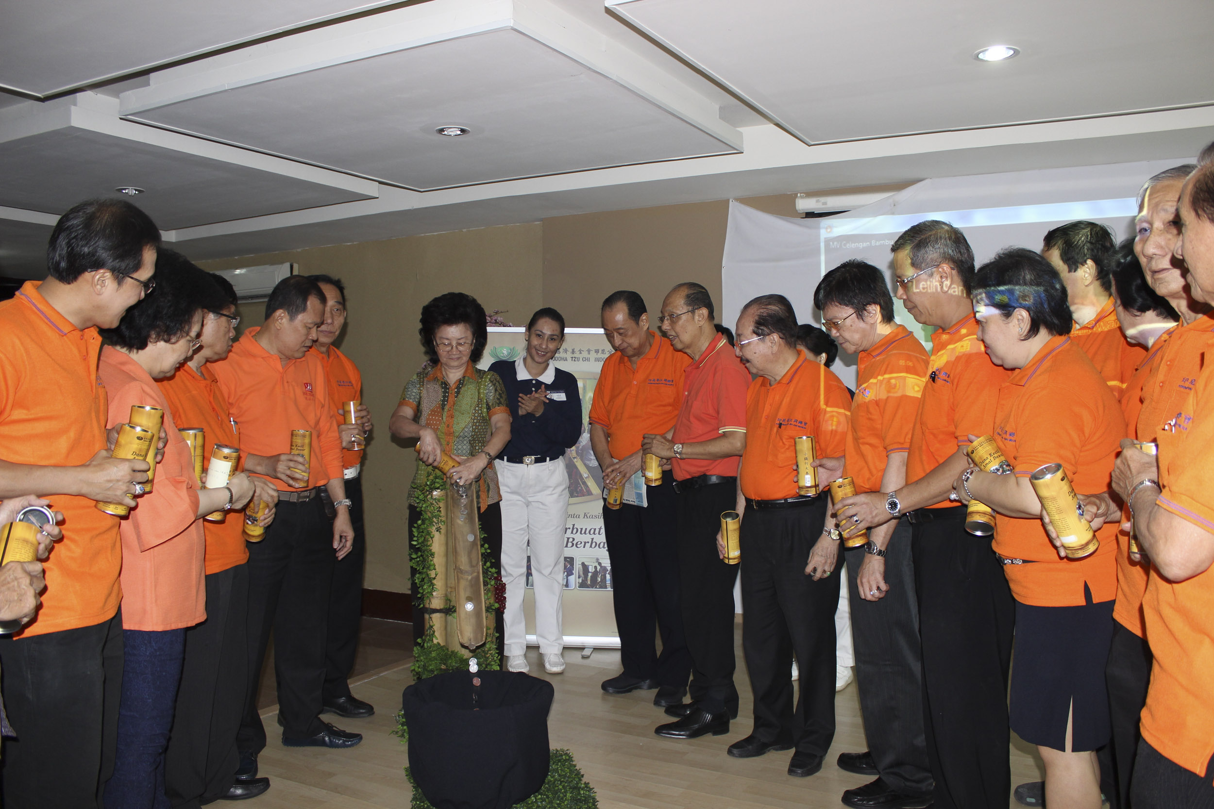 Pemulangan Celengan Bambu Tzu Chi