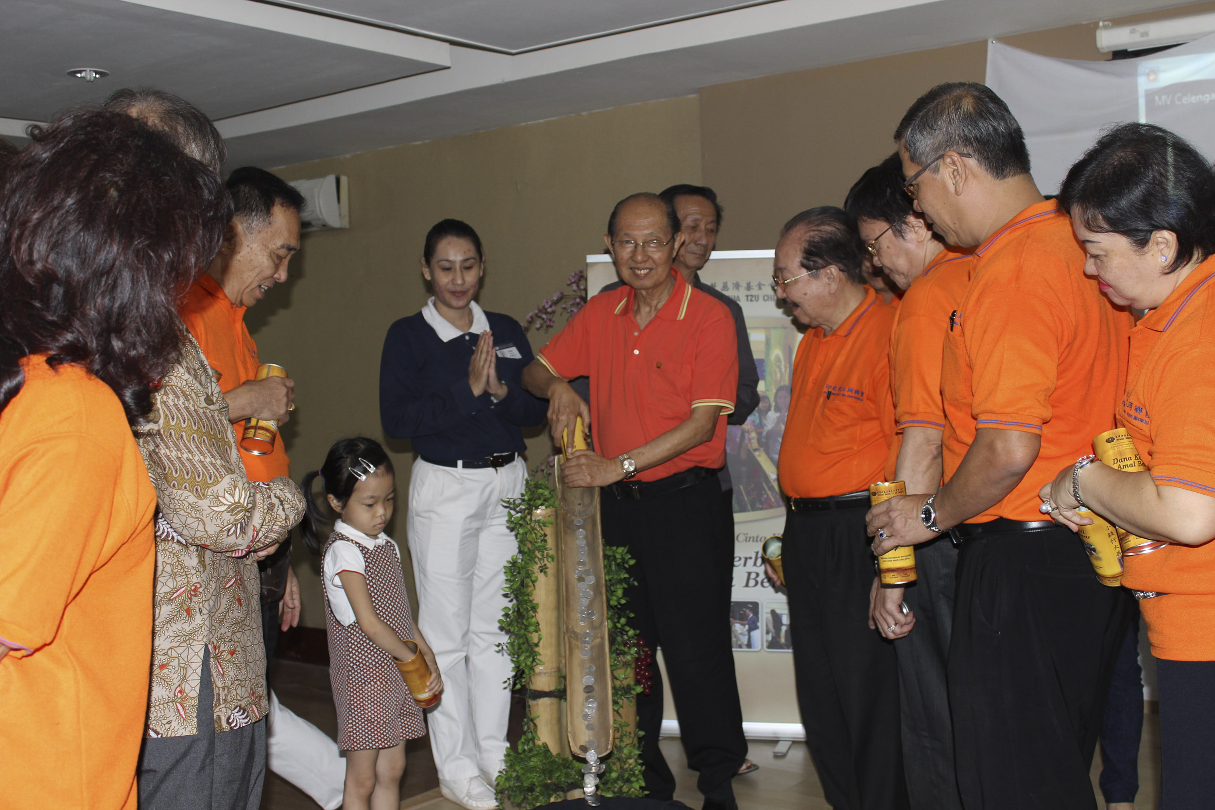 Pemulangan Celengan Bambu Tzu Chi